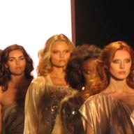 Models at the Ports 1961 show.